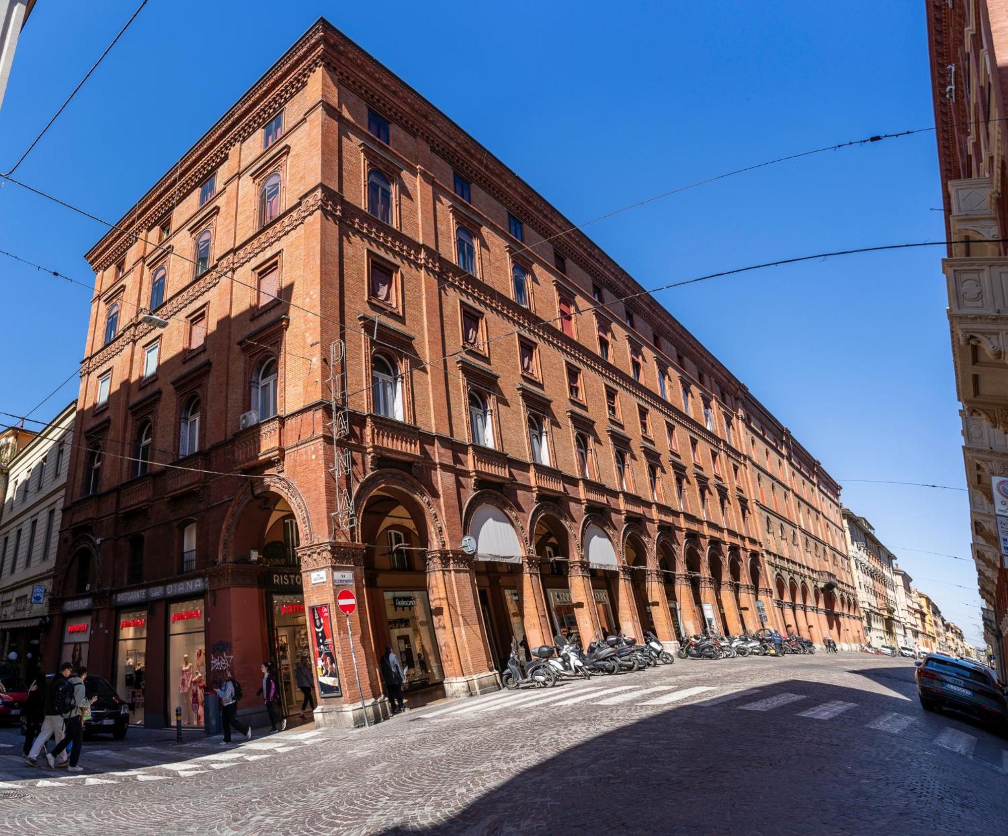 Matildeland Appartamento Centro Storico - Via Indipendenza Bologna Exterior photo